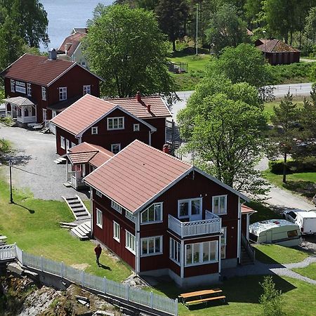 Gasthaus Turistgarden Toecksfors Exterior foto