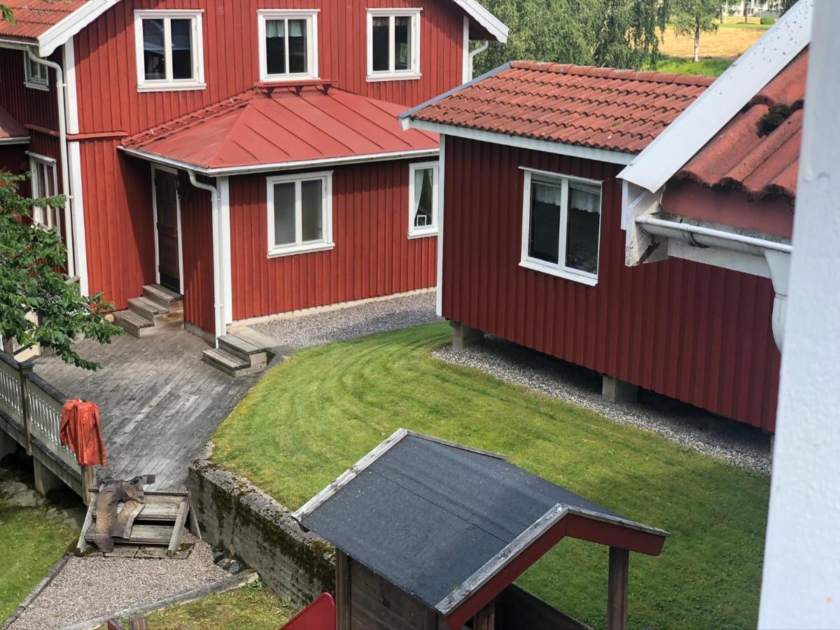 Gasthaus Turistgarden Toecksfors Exterior foto